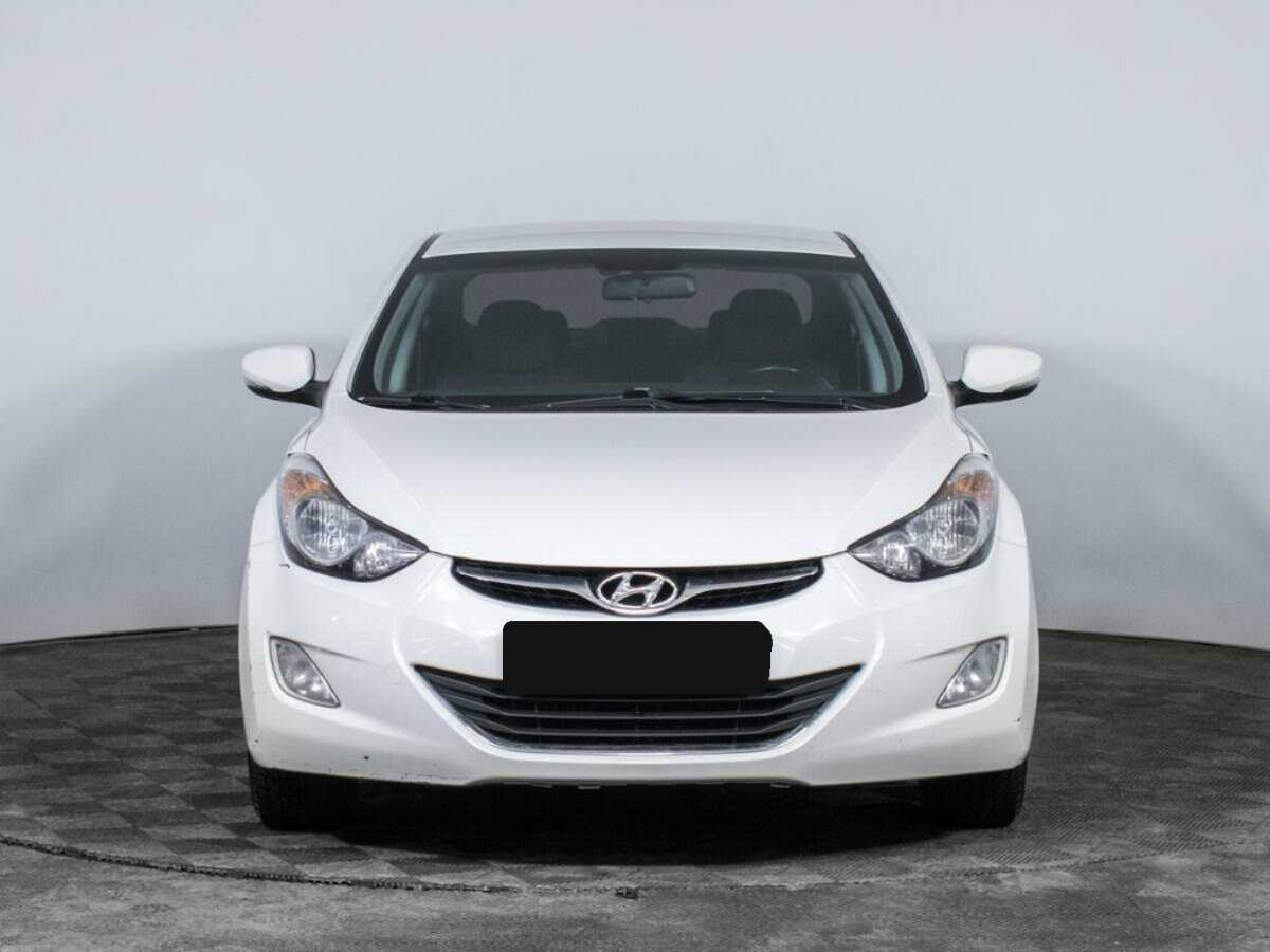 Hyundai Elantra 2013 года с пробегом. Фото: #1