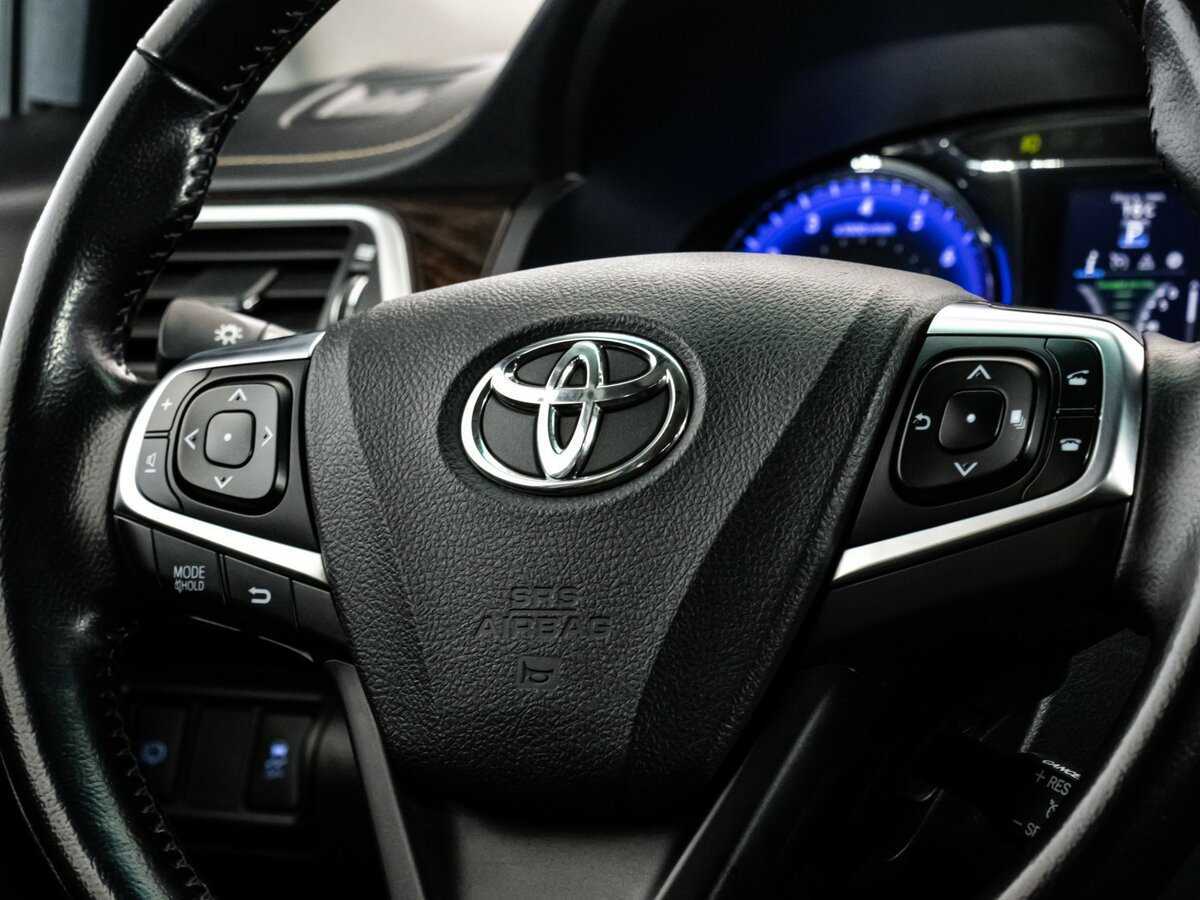 Toyota Camry 2015 года с пробегом. Фото: #10