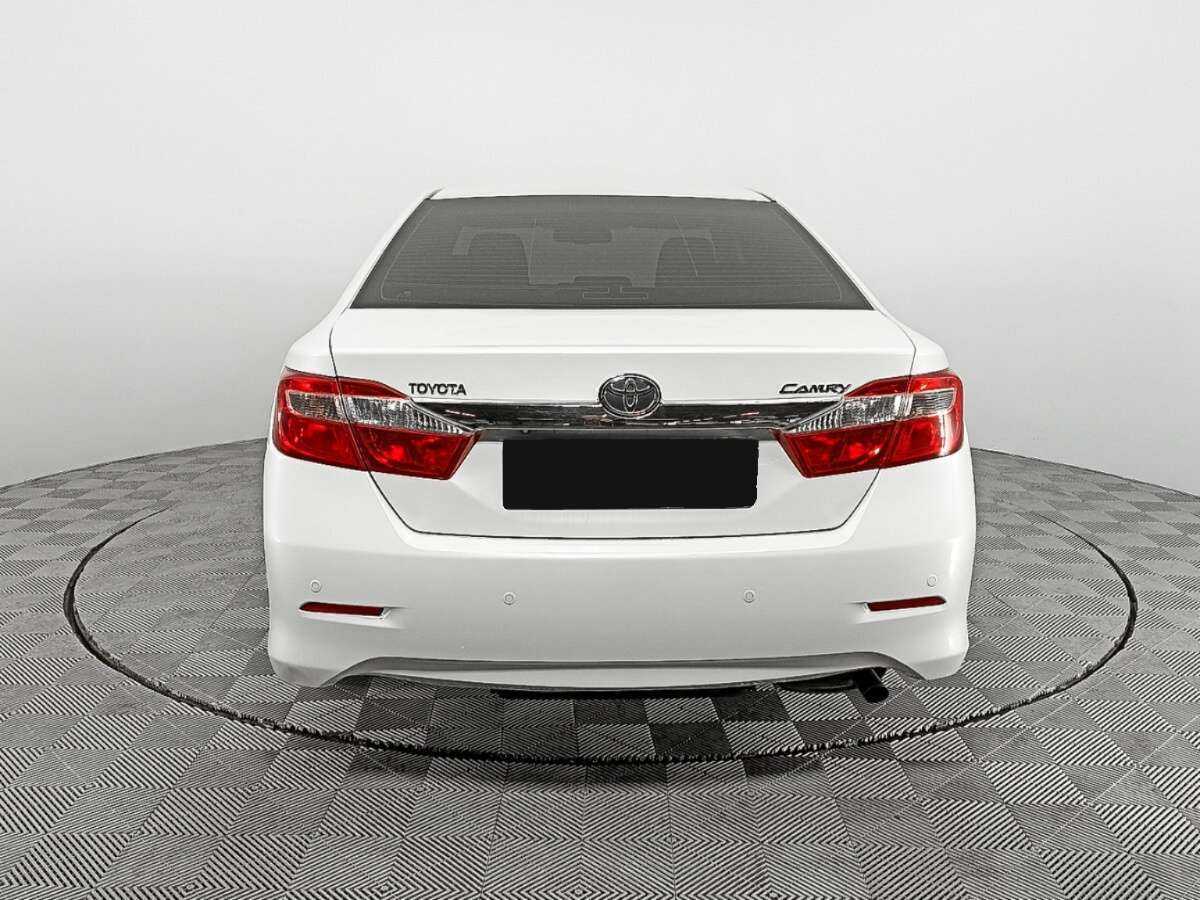 Toyota Camry 2014 года с пробегом. Фото: #5