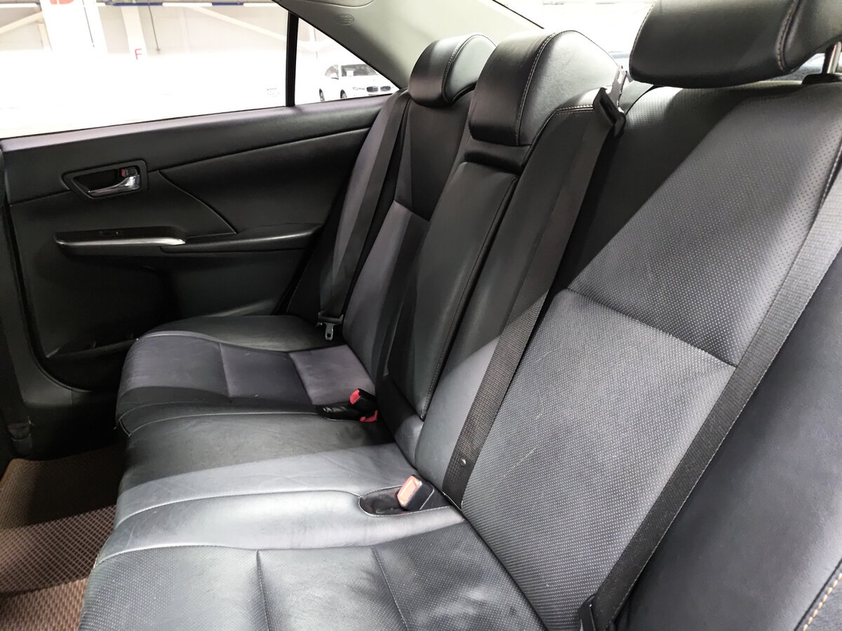 Toyota Camry 2017 года с пробегом. Фото: #11