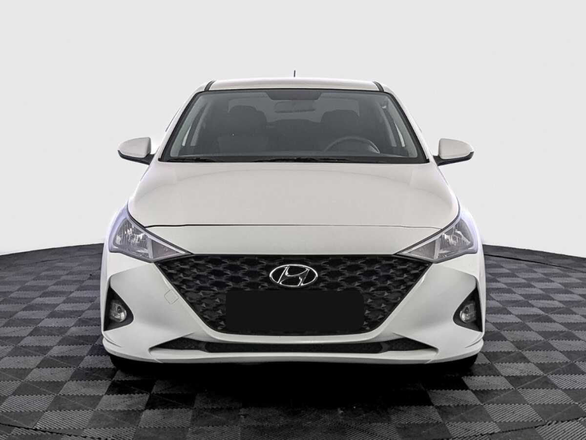 Hyundai Solaris 2022 года с пробегом. Фото: #1