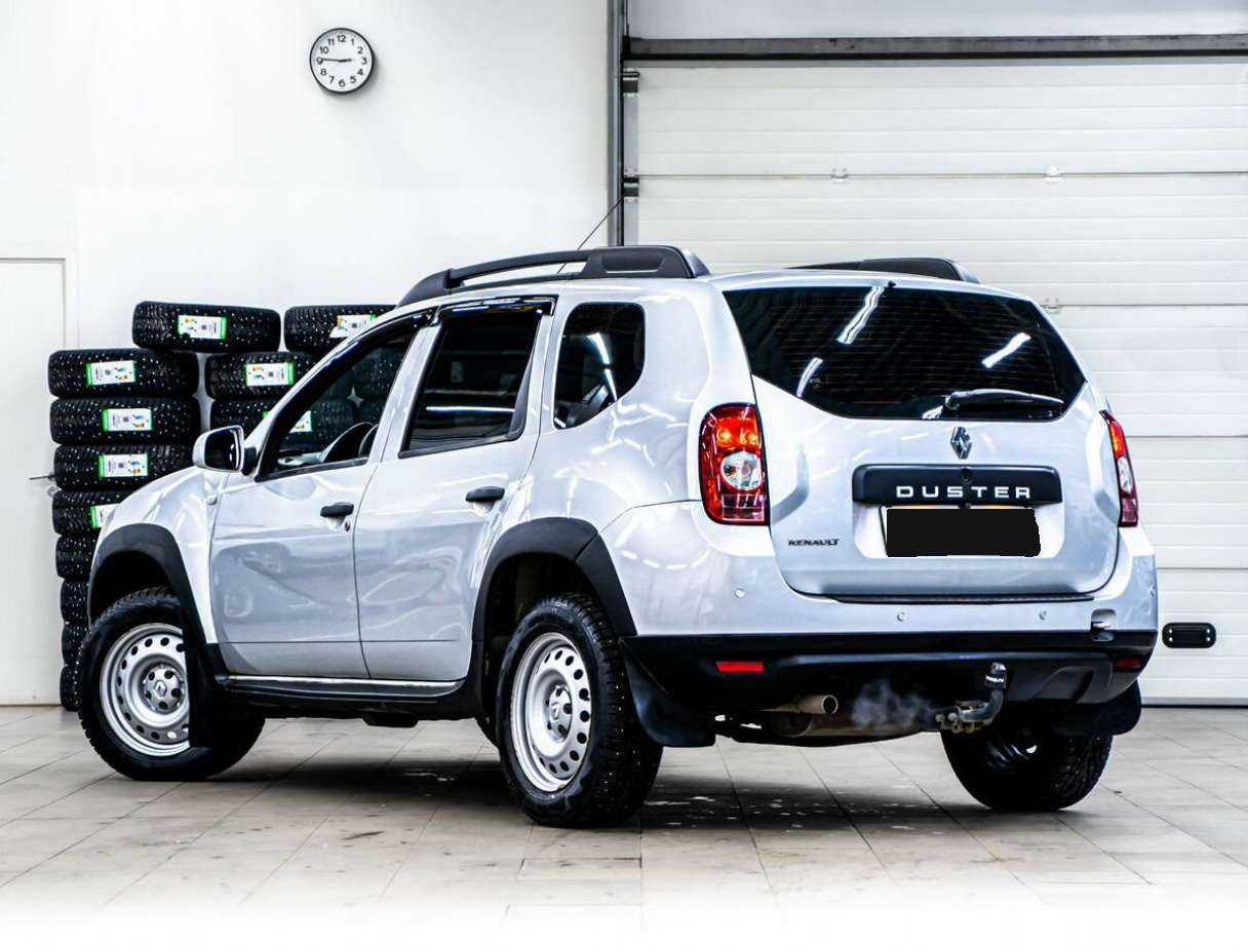 Renault Duster 2012 года с пробегом. Фото: #3