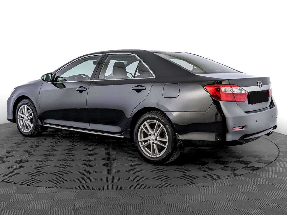 Toyota Camry 2013 года с пробегом. Фото: #6
