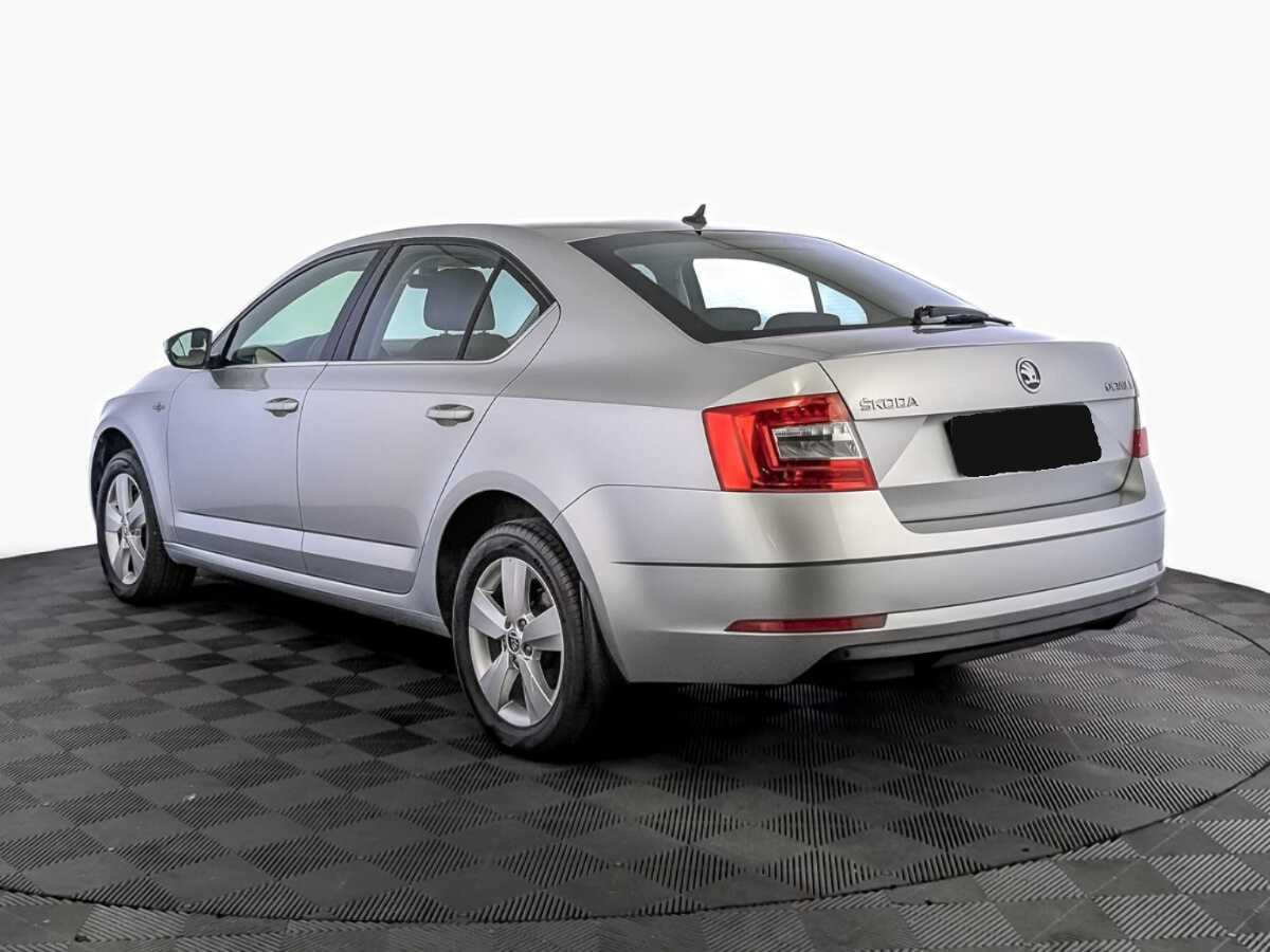 Skoda Octavia 2020 года с пробегом. Фото: #6
