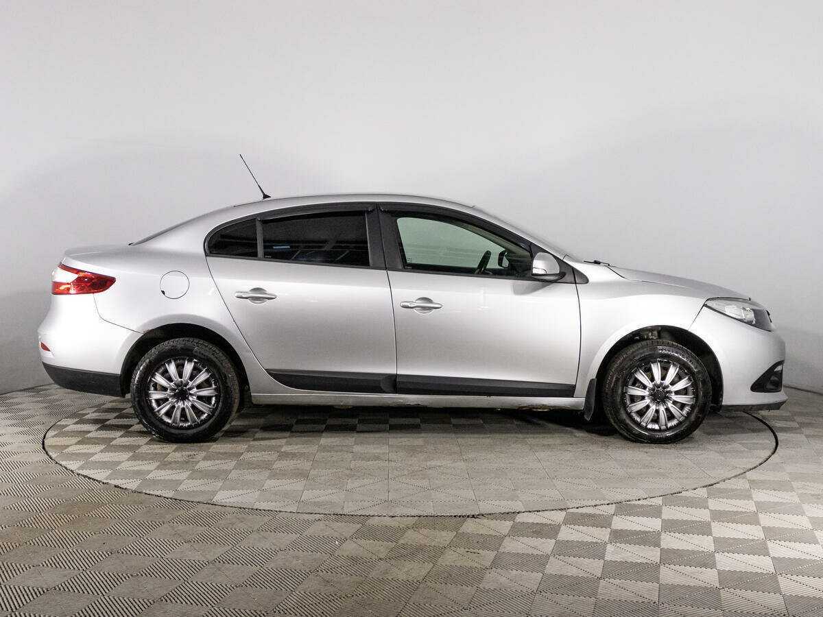 Renault Fluence 2014 года с пробегом. Фото: #3