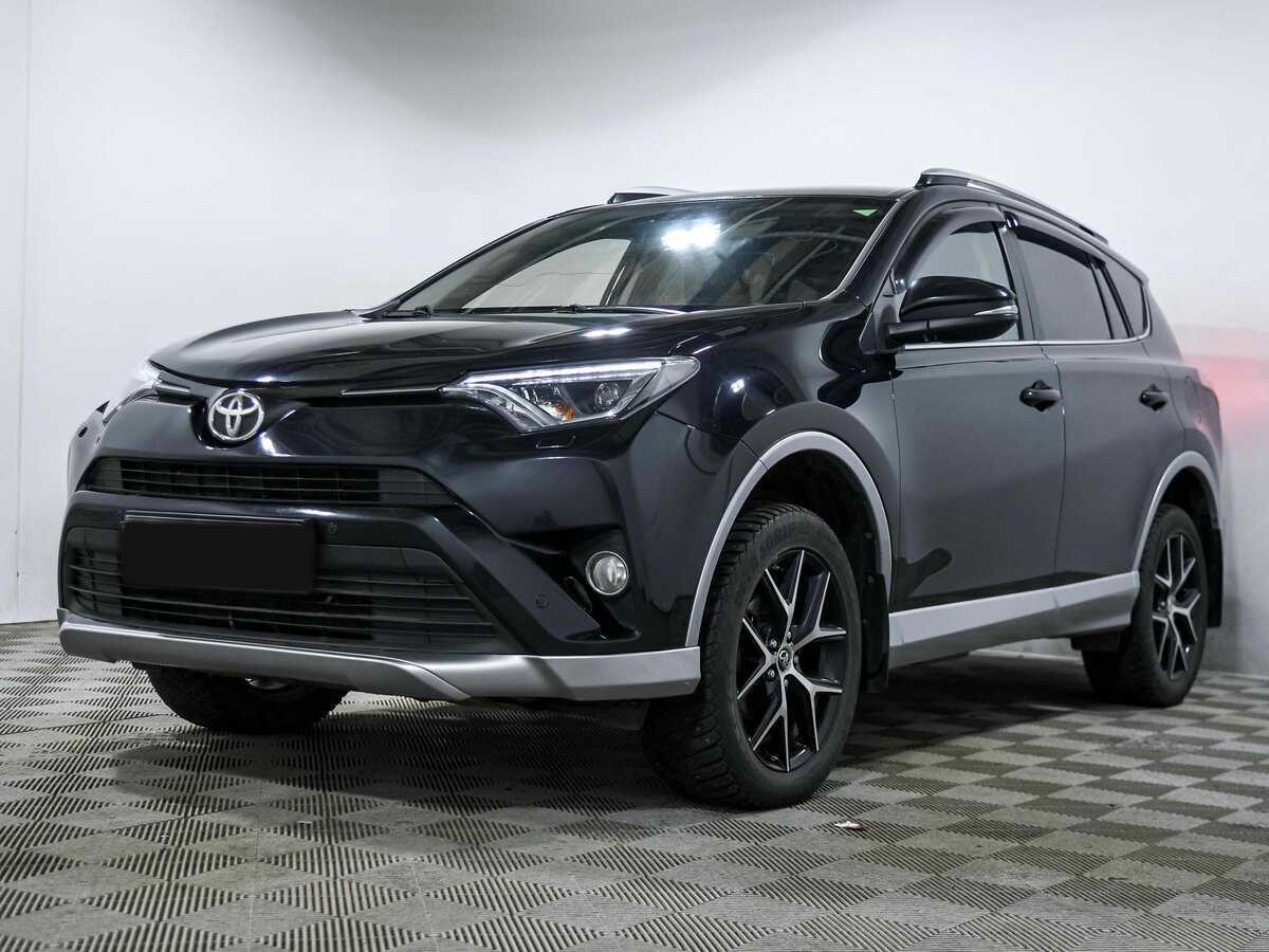 Toyota RAV4 2017 года с пробегом. Фото: #0