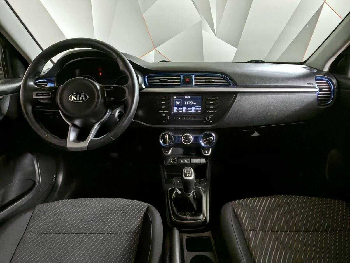 Kia Rio 2017 года с пробегом. Фото: #9