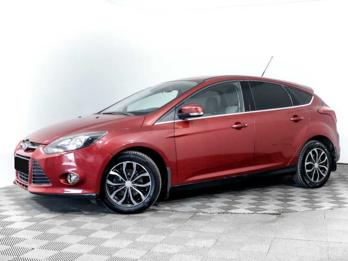 Ford Focus 2012 года с пробегом. Посмотреть фото