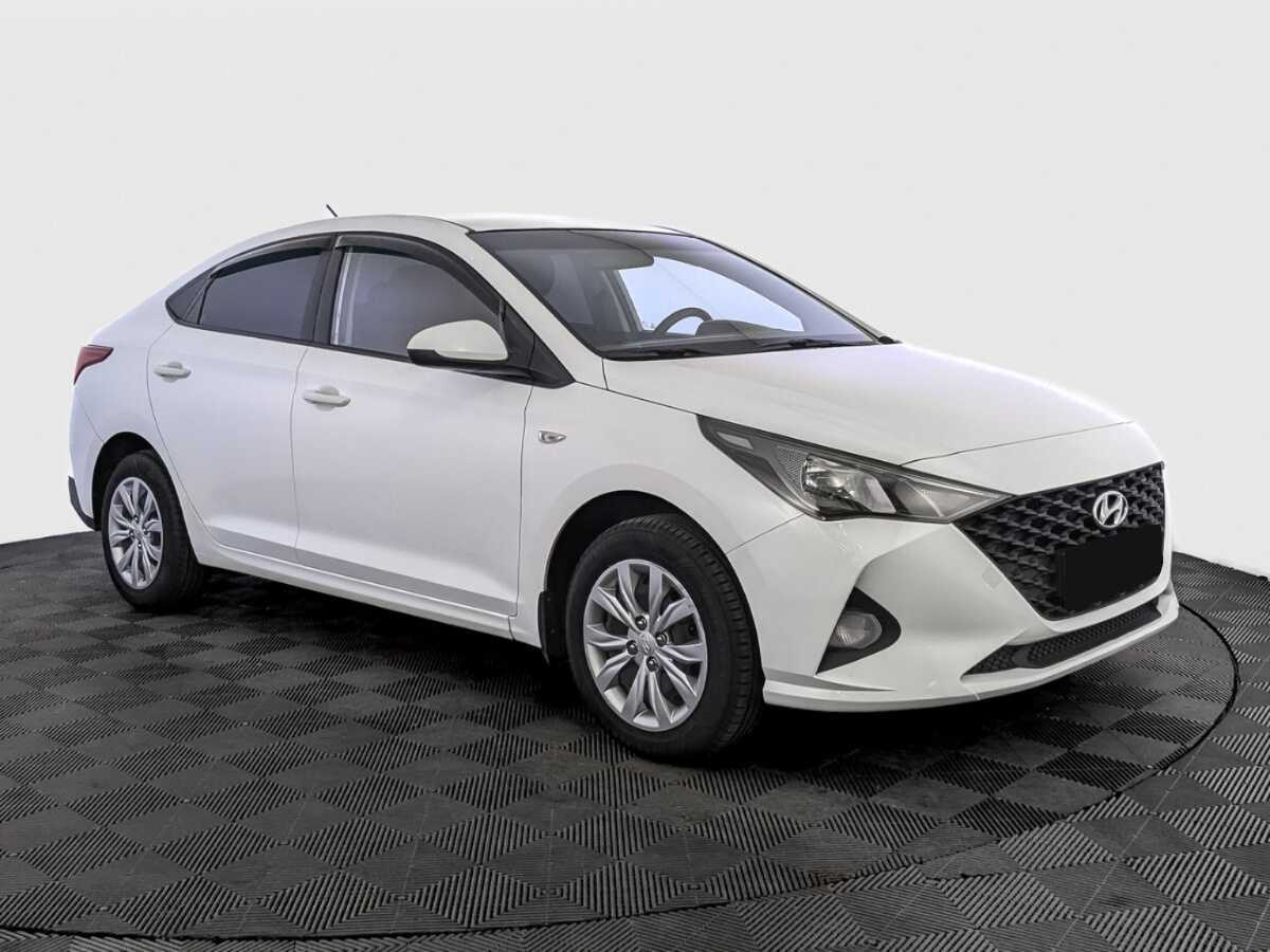 Hyundai Solaris 2020 года с пробегом. Фото: #2