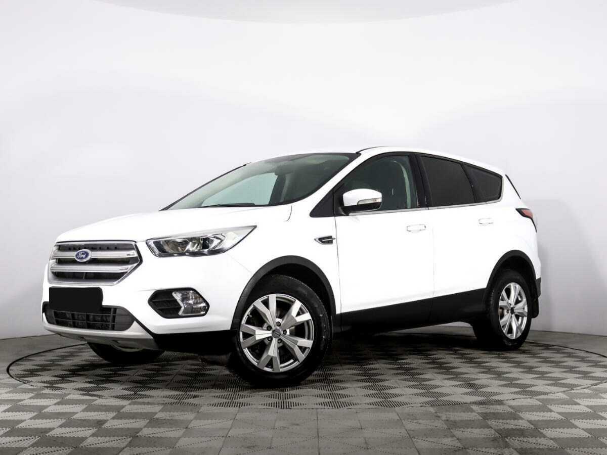 Ford Kuga 2018 года с пробегом. Посмотреть фото