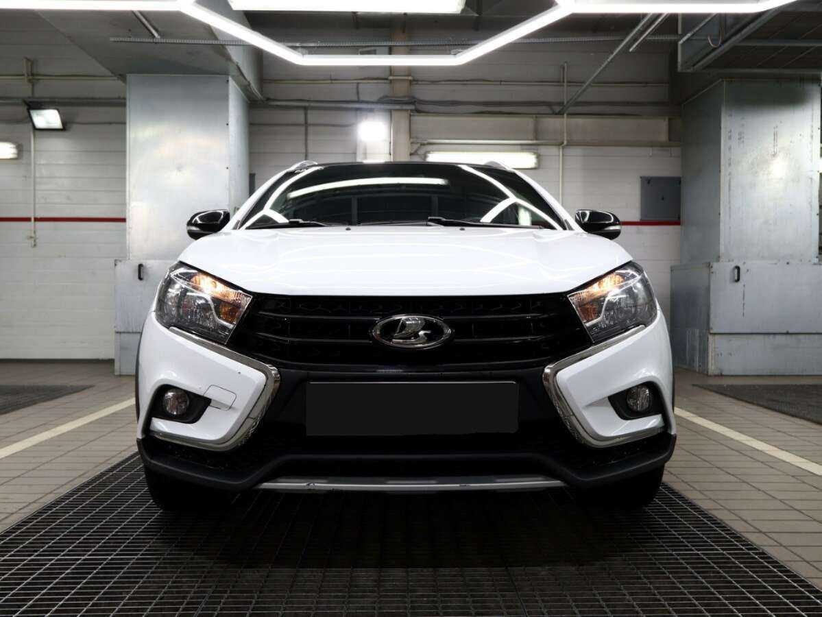 Lada (ВАЗ) Vesta 2021 года с пробегом. Фото: #2