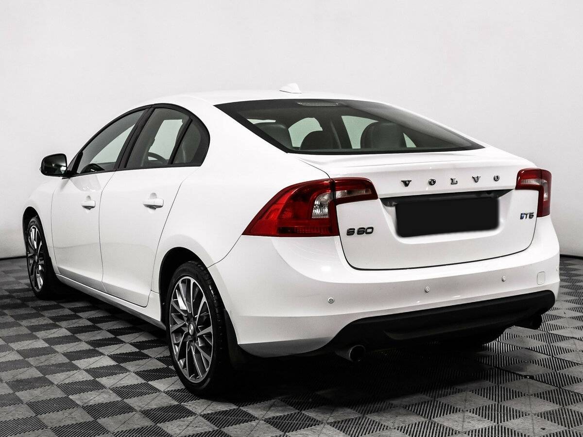 Volvo S60 2012 года с пробегом. Фото: #6