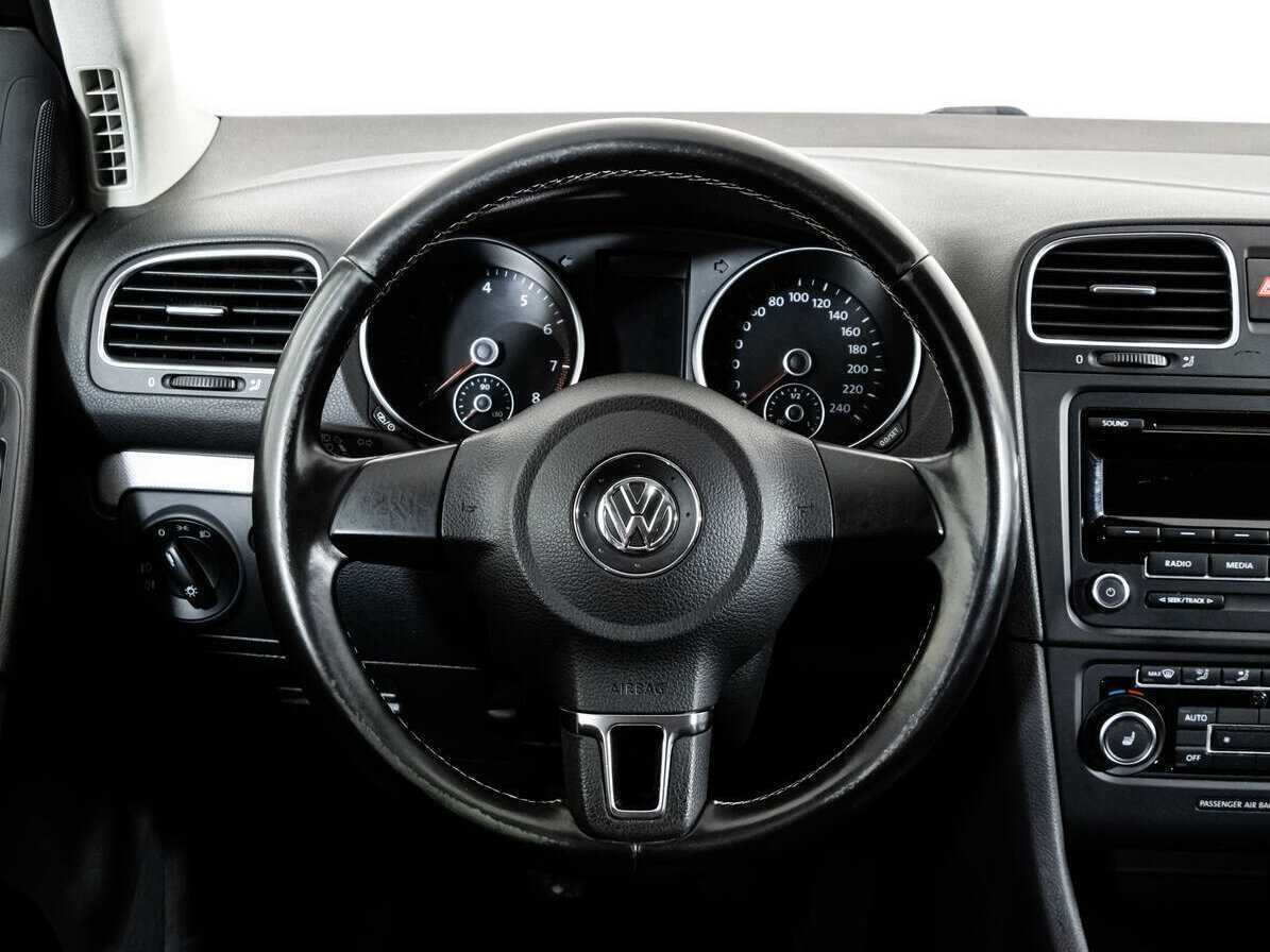 Volkswagen Golf 2012 года с пробегом. Фото: #11