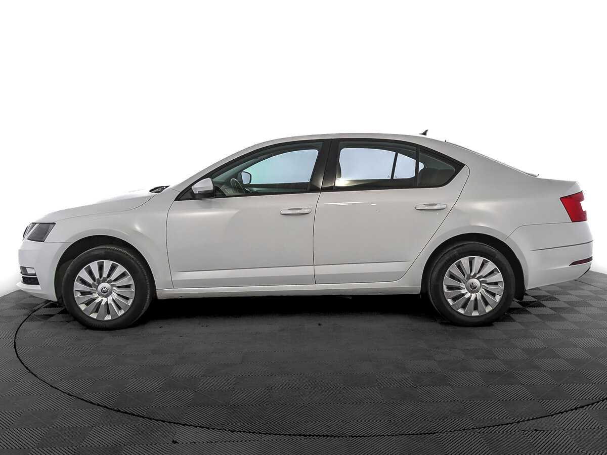 Skoda Octavia 2018 года с пробегом. Фото: #7
