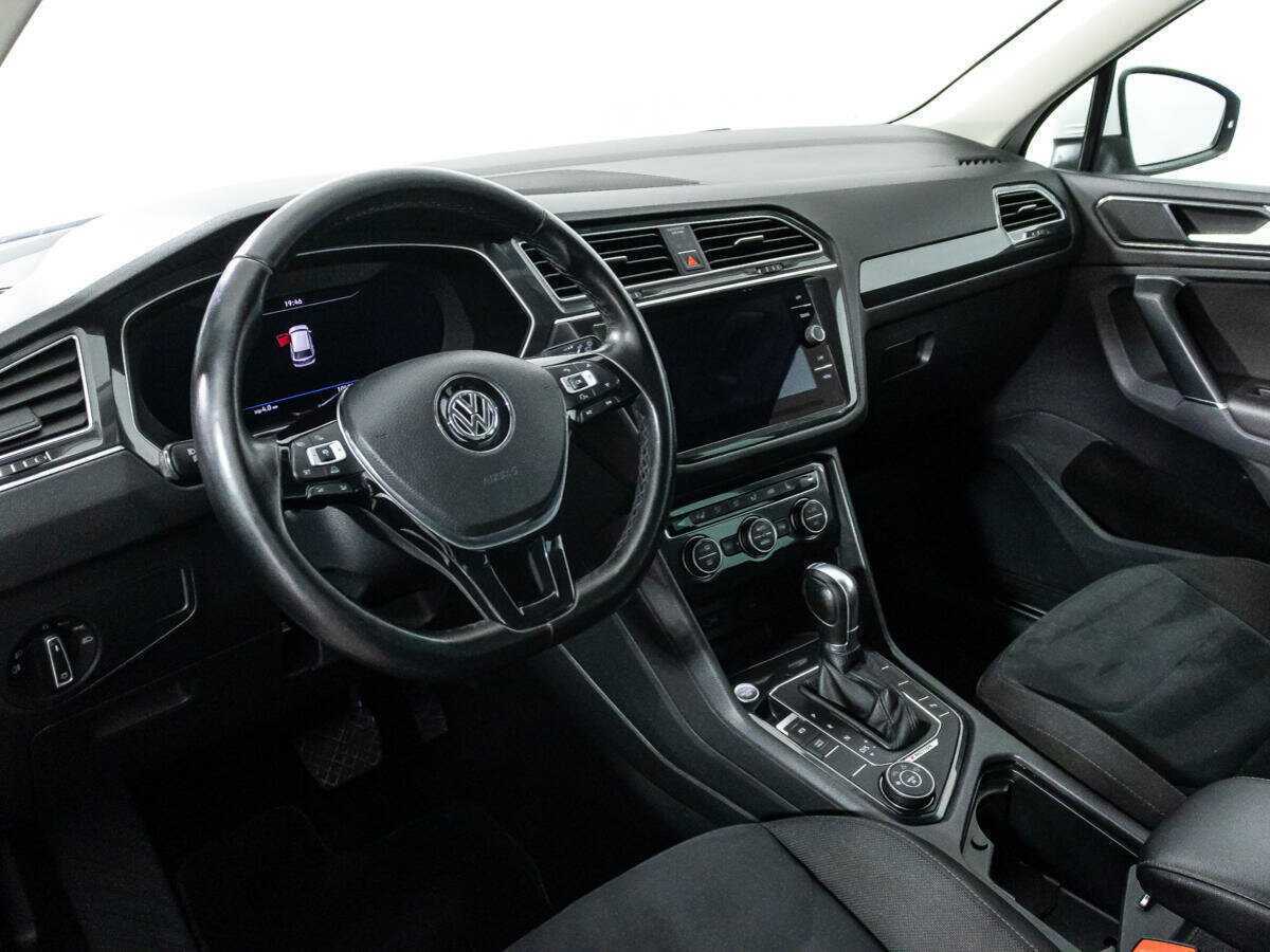 Volkswagen Tiguan 2018 года с пробегом. Фото: #10