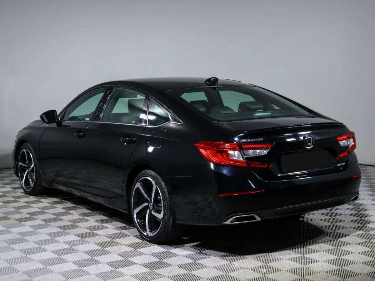 Honda Accord 2022 года с пробегом. Фото: #5