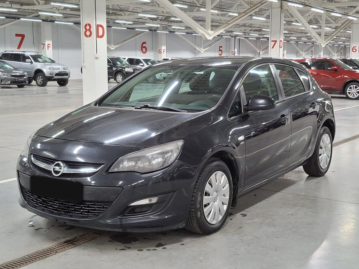 Opel Astra 2013 года с пробегом. Фото: #0