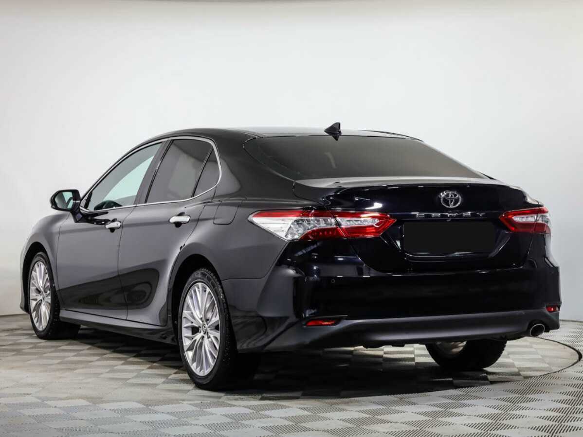 Toyota Camry 2020 года с пробегом. Фото: #5