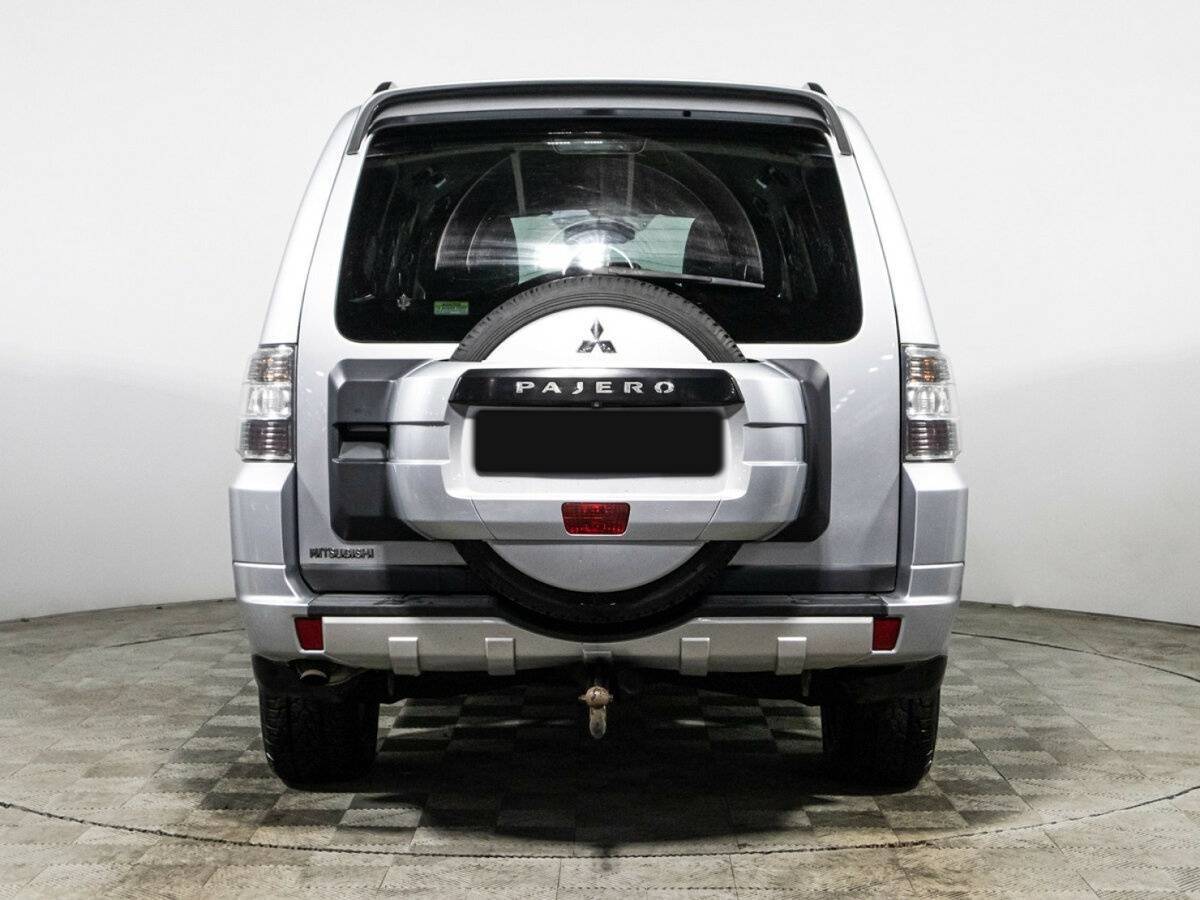 Mitsubishi Pajero 2012 года с пробегом. Фото: #5