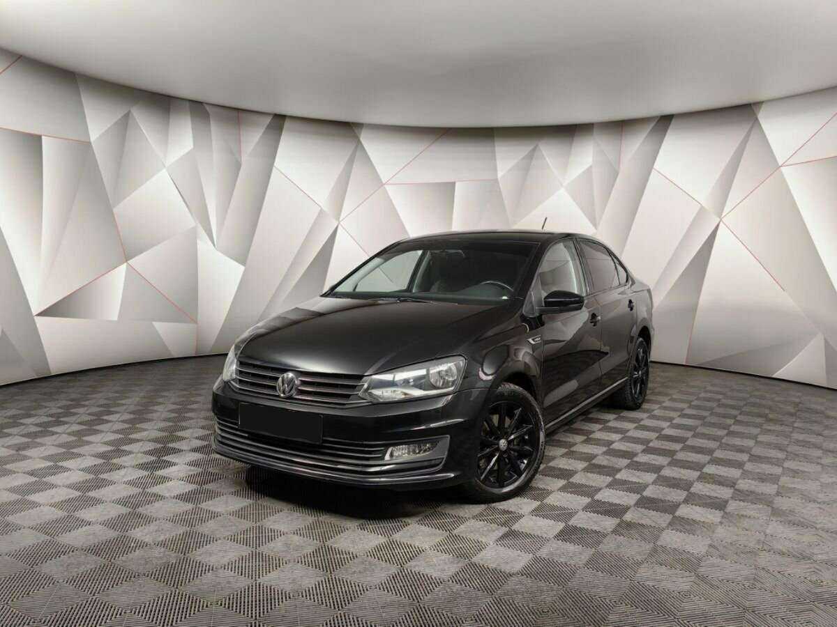 Volkswagen Polo 2018 года с пробегом. Посмотреть фото