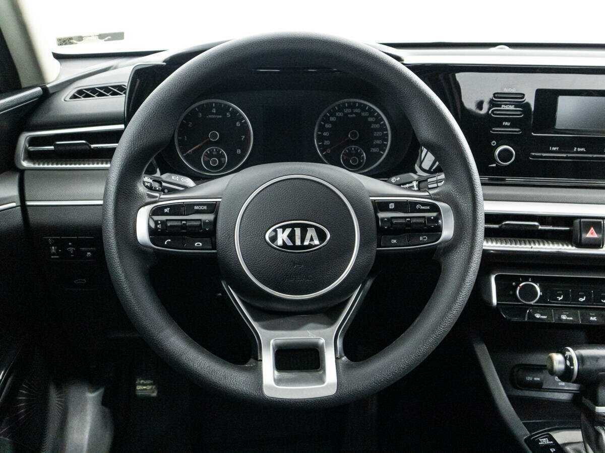 Kia K5 2020 года с пробегом. Фото: #16