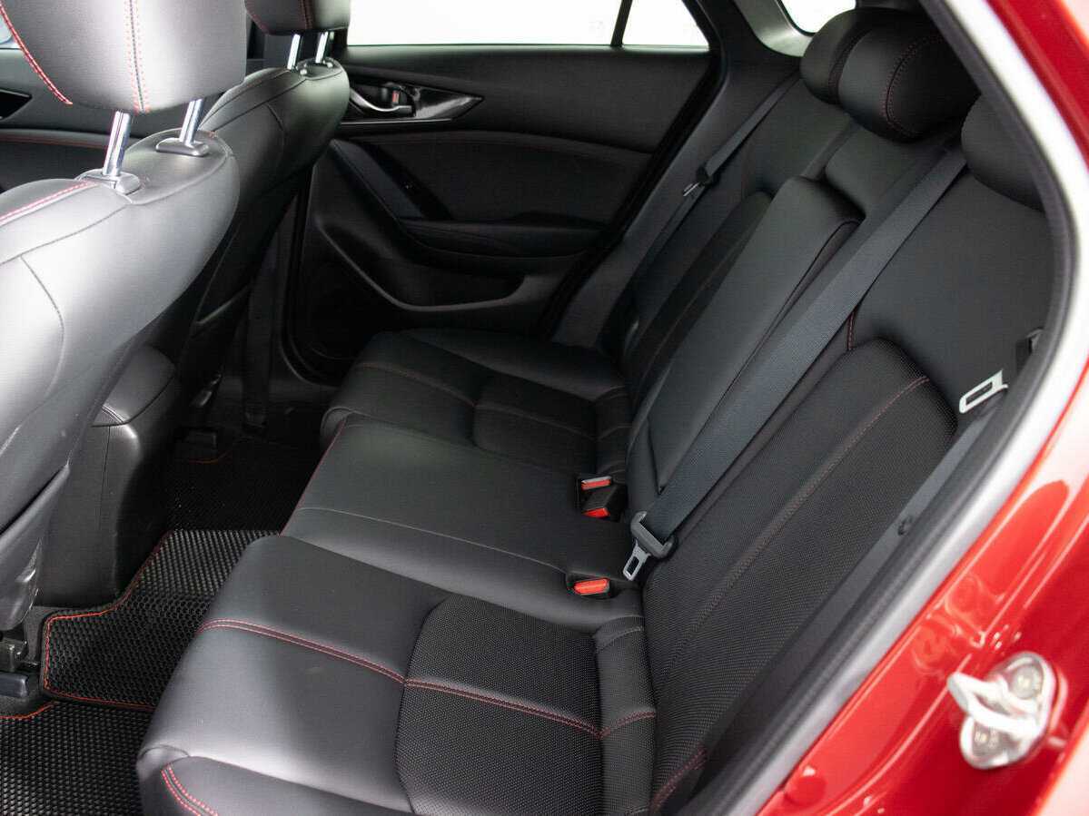 Mazda CX-4 2022 года с пробегом. Фото: #10