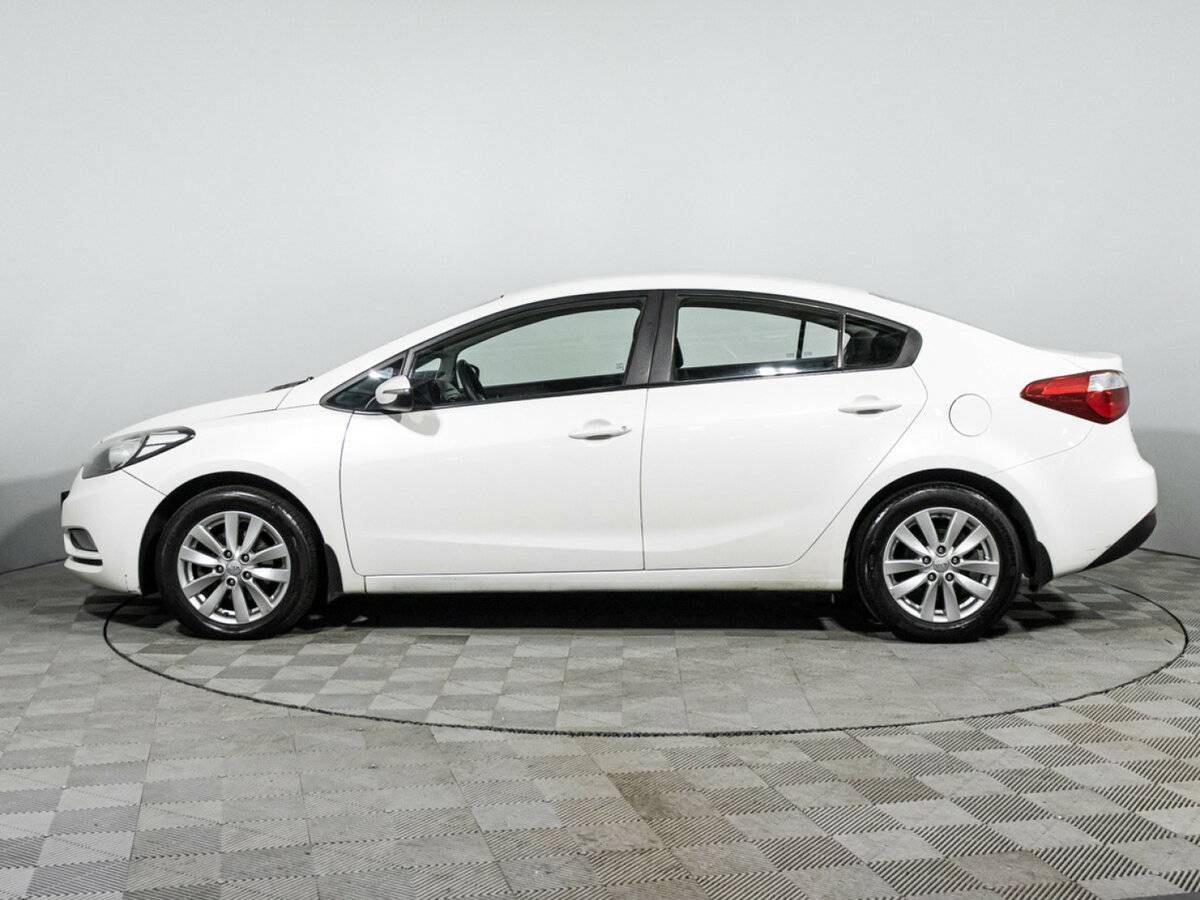 Kia Cerato 2015 года с пробегом. Фото: #7