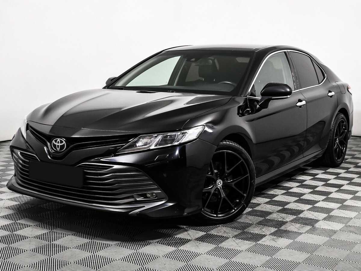 Toyota Camry 2019 года с пробегом. Посмотреть фото
