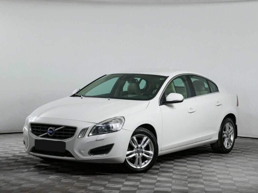 Volvo S60 2012 года с пробегом. Фото: #0