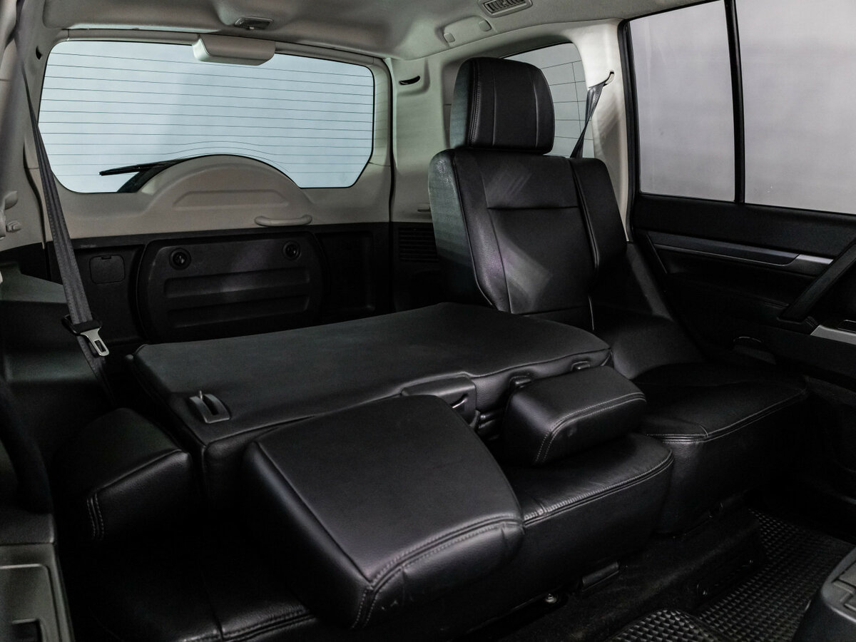 Mitsubishi Pajero 2014 года с пробегом. Фото: #17
