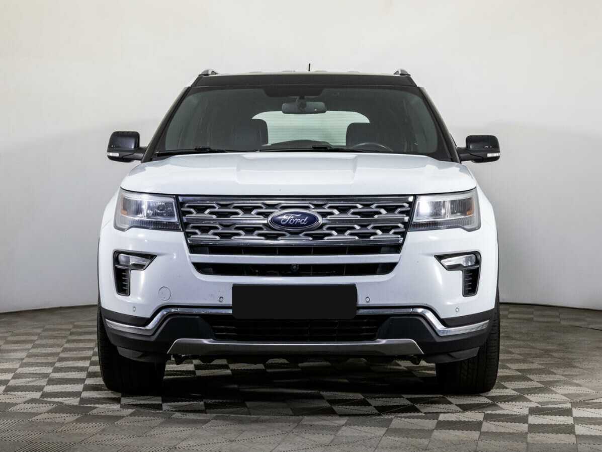 Ford Explorer 2018 года с пробегом. Фото: #1