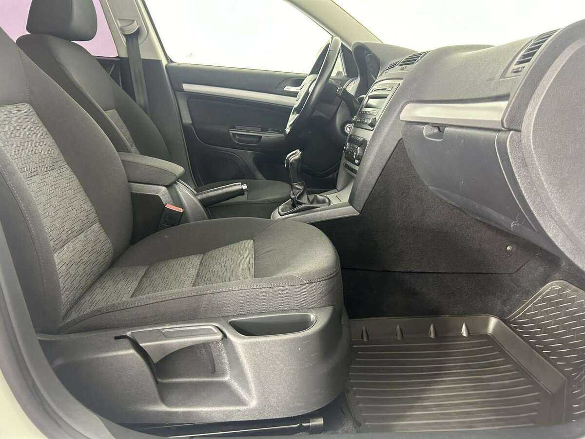 Skoda Octavia 2012 года с пробегом. Фото: #13