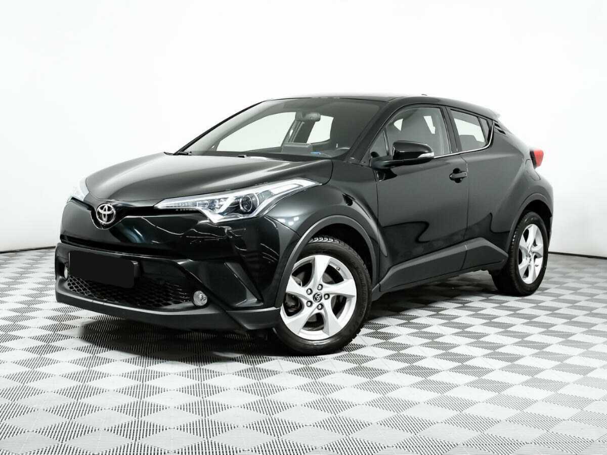Toyota C-HR 2018 года с пробегом. Фото: #0