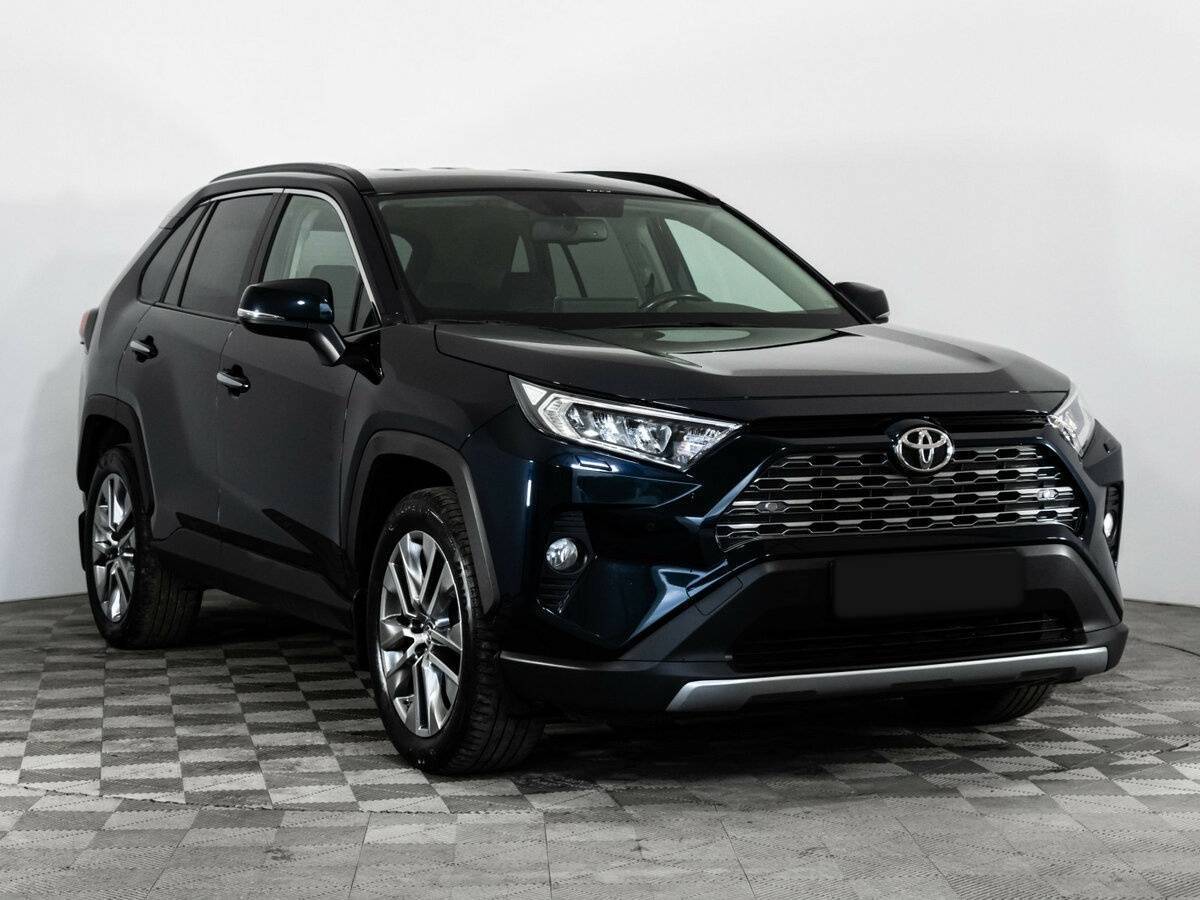 Toyota RAV4 2020 года с пробегом. Фото: #2
