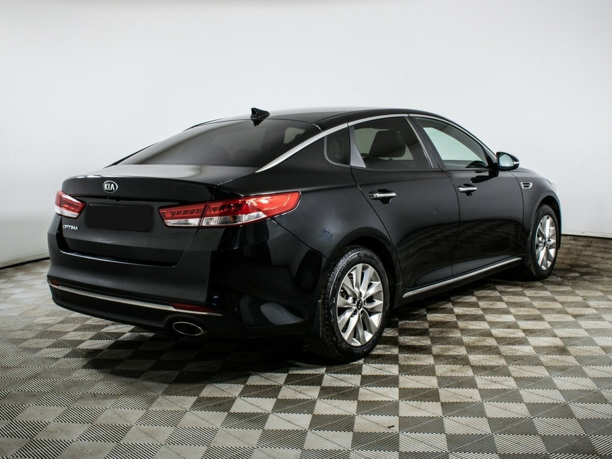 Kia Optima 2017 года с пробегом. Фото: #3