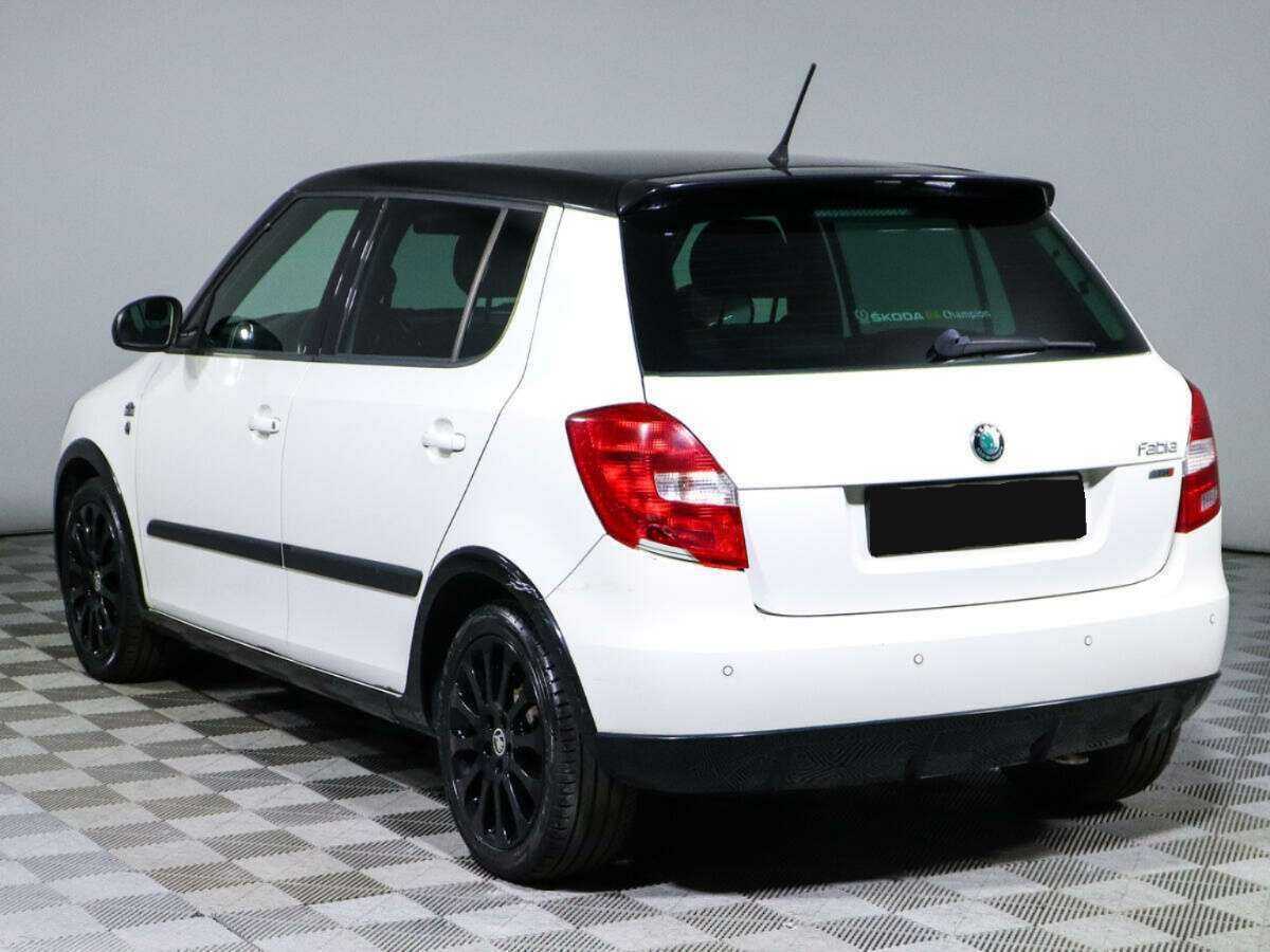Skoda Fabia 2012 года с пробегом. Фото: #6