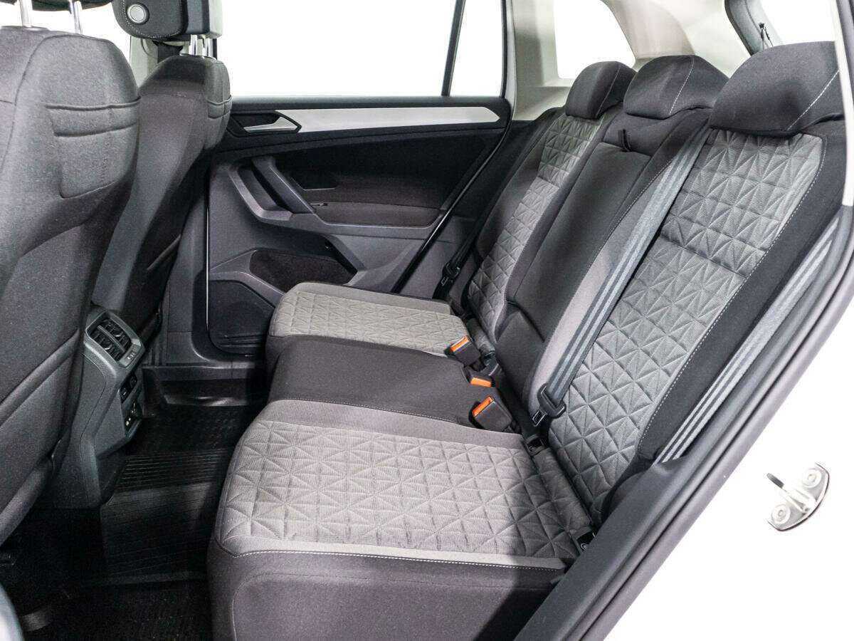 Volkswagen Tiguan 2021 года с пробегом. Фото: #9