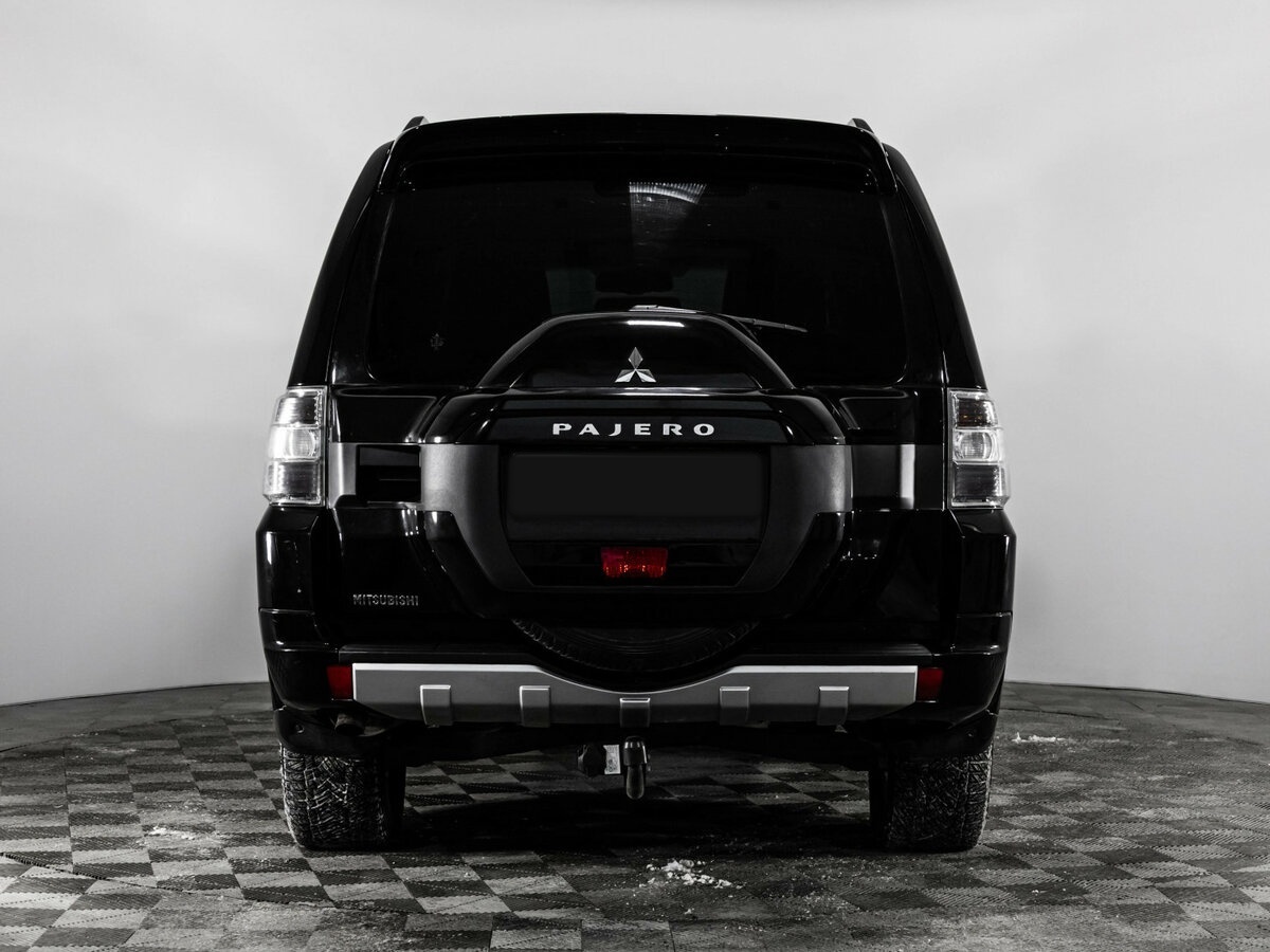 Mitsubishi Pajero 2014 года с пробегом. Фото: #4