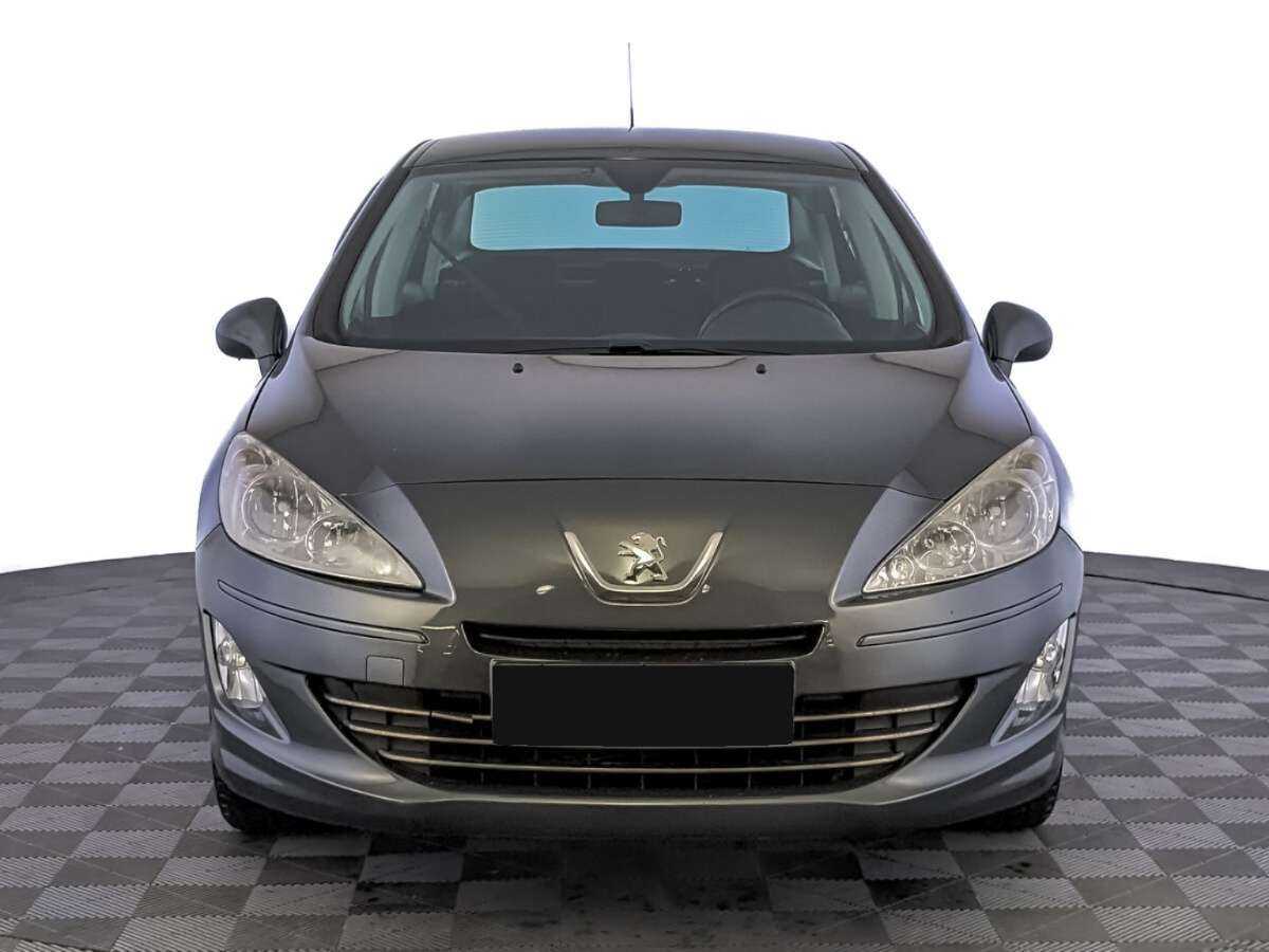 Peugeot 408 2013 года с пробегом. Фото: #1