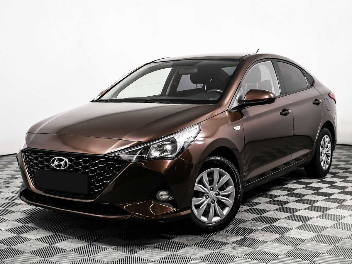 Hyundai Solaris 2021 года с пробегом. Посмотреть фото