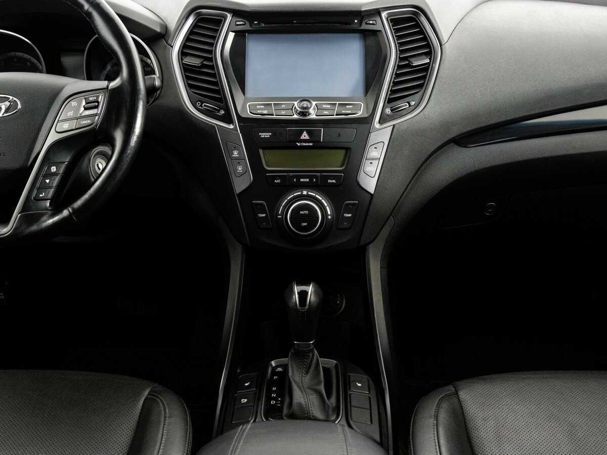 Hyundai Santa Fe 2015 года с пробегом. Фото: #11
