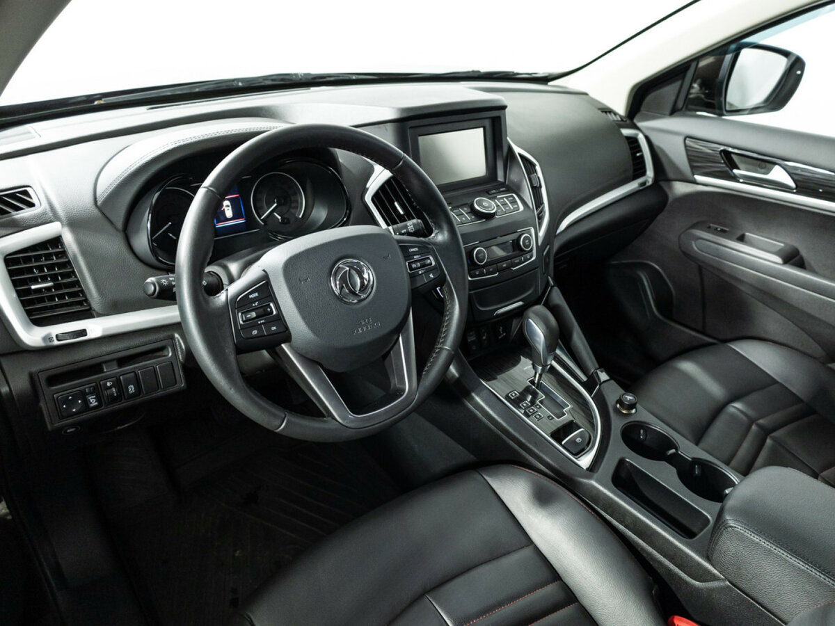 Dongfeng AX7 2019 года с пробегом. Фото: #10