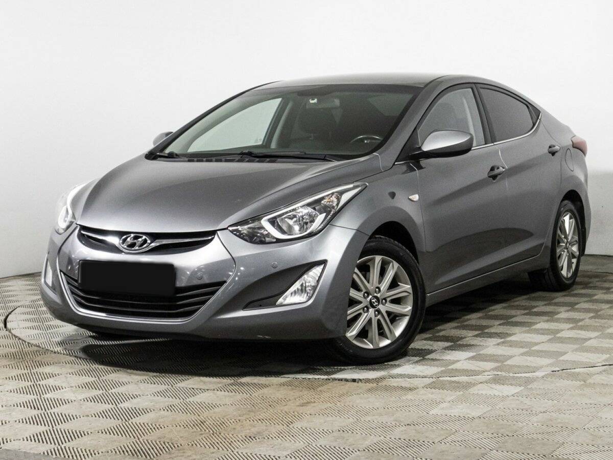 Hyundai Elantra 2015 года с пробегом. Посмотреть фото