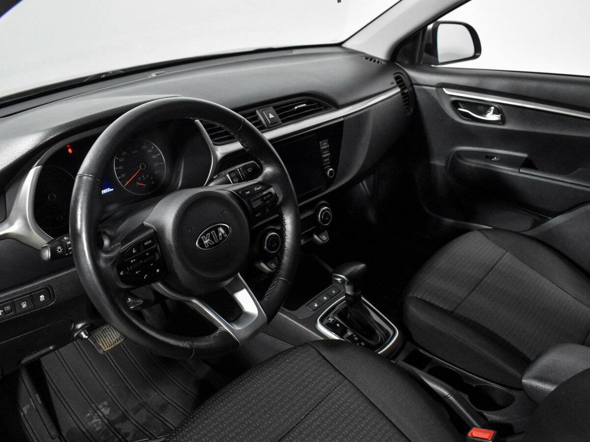 Kia Rio 2020 года с пробегом. Фото: #8