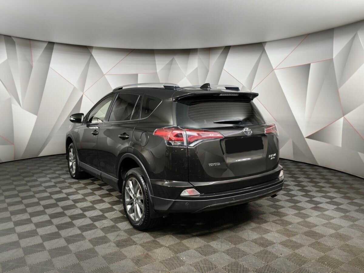 Toyota RAV4 2016 года с пробегом. Фото: #3