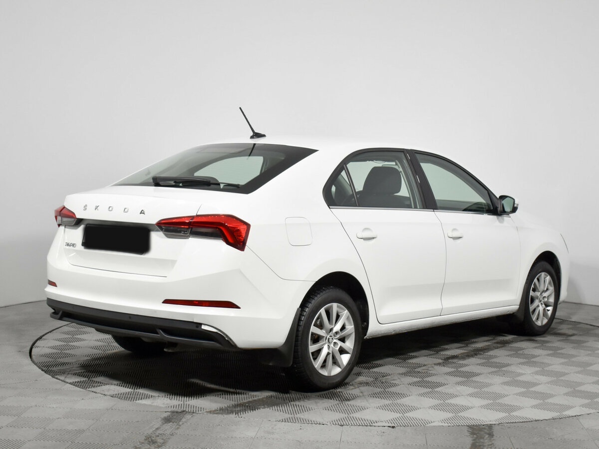 Skoda Rapid 2022 года с пробегом. Фото: #4