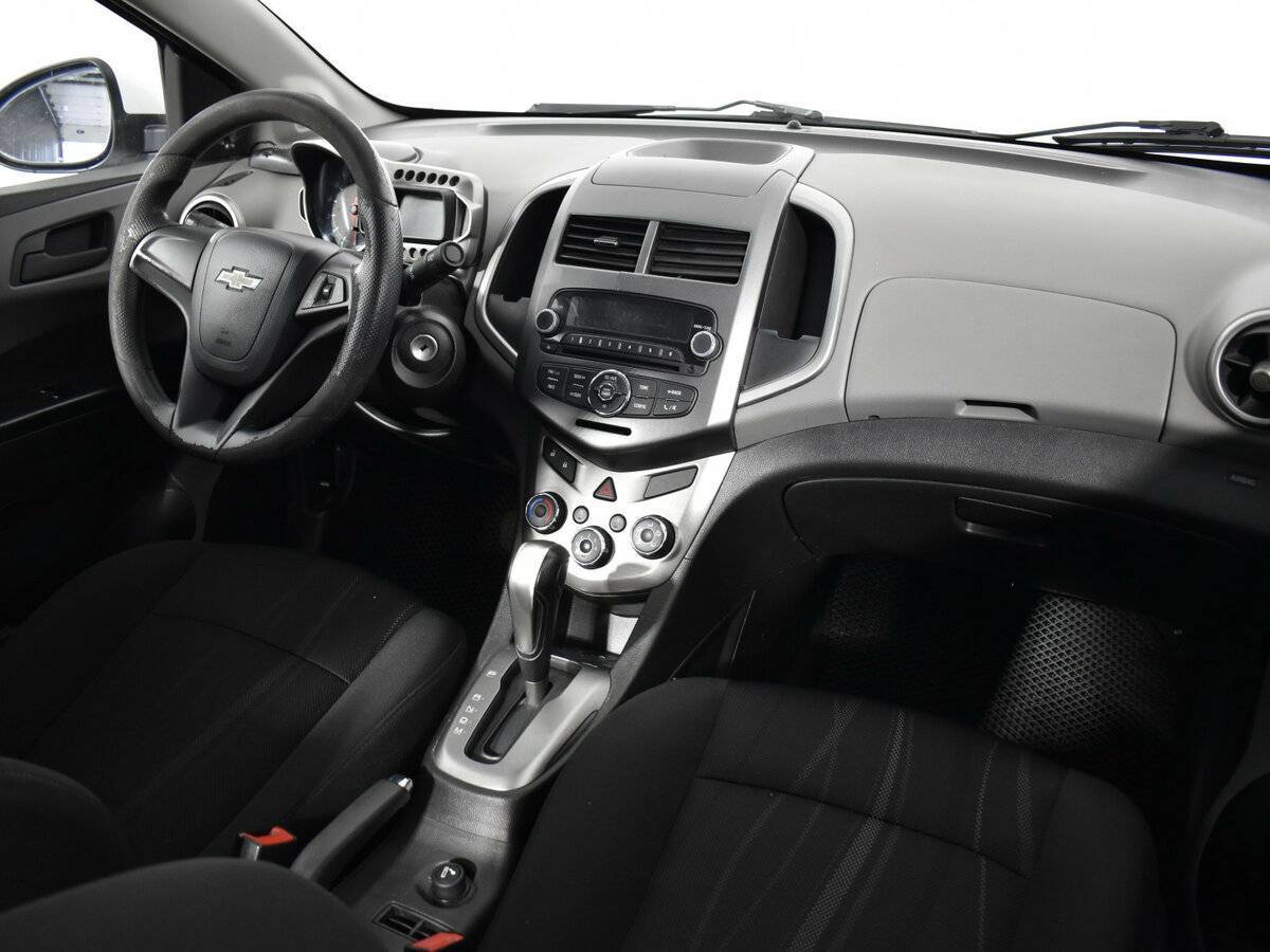 Chevrolet Aveo 2013 года с пробегом. Фото: #9