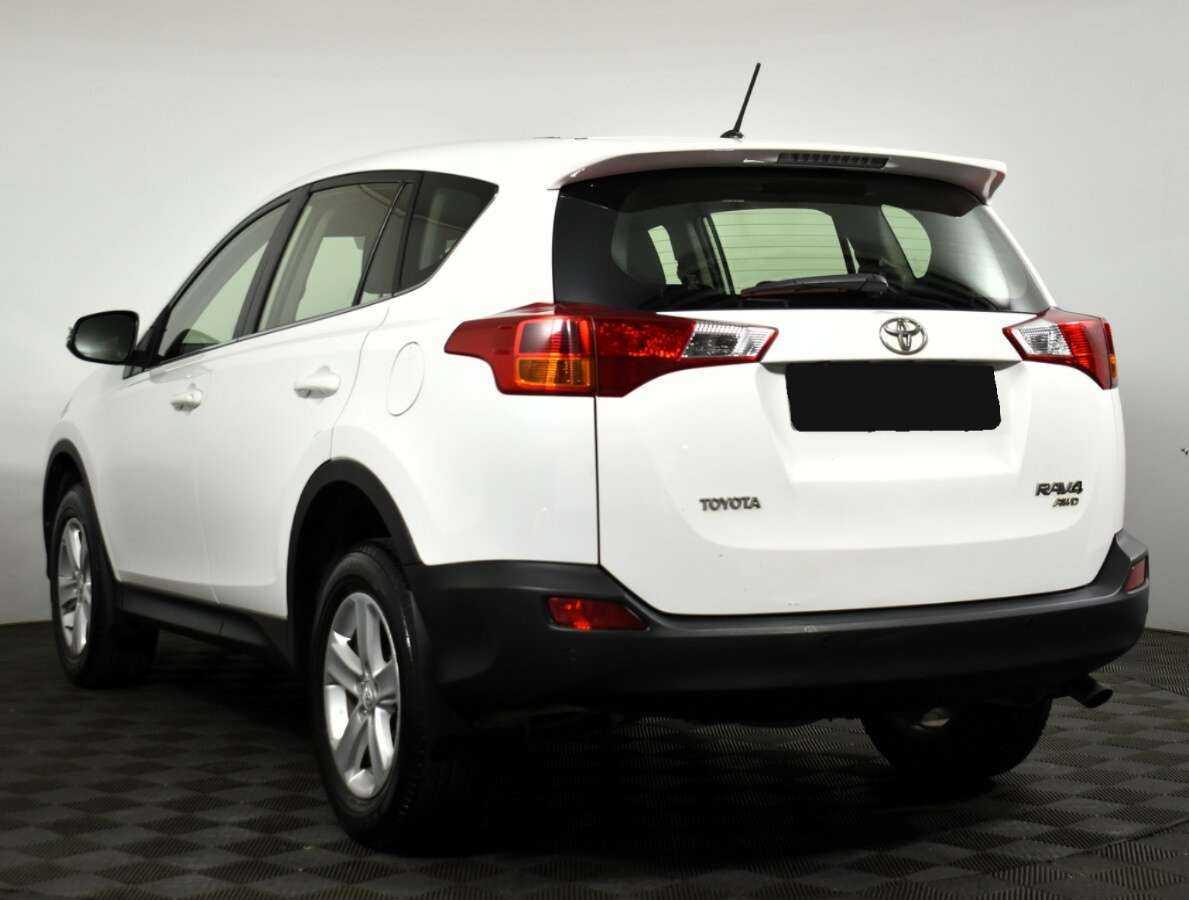 Toyota RAV4 2013 года с пробегом. Фото: #5