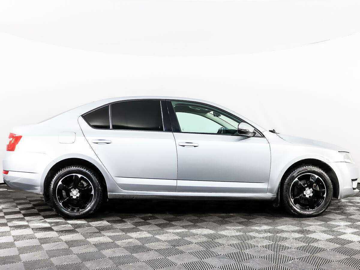Skoda Octavia 2015 года с пробегом. Фото: #3