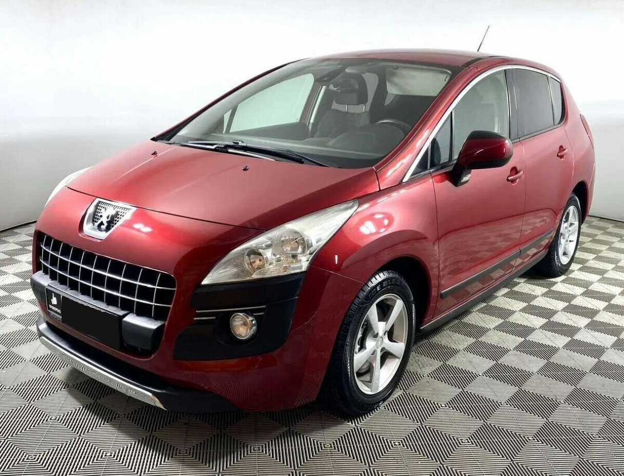Peugeot 3008 2012 года с пробегом. Посмотреть фото